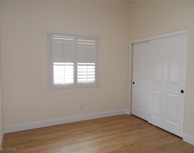 112 Golf Course Street - Photo Thumbnail 13