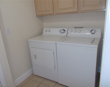 112 Golf Course Street - Photo Thumbnail 5