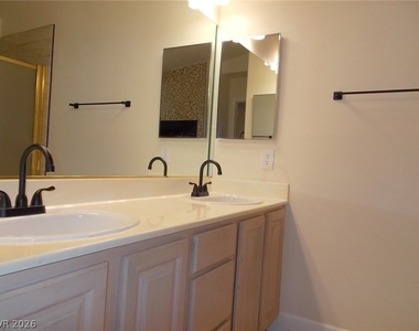 112 Golf Course Street - Photo Thumbnail 21