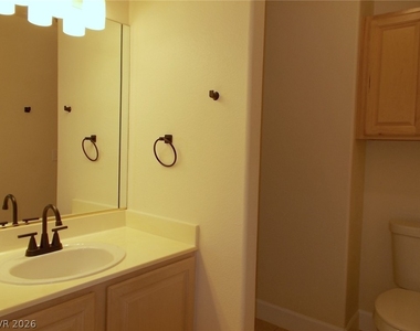 112 Golf Course Street - Photo Thumbnail 9