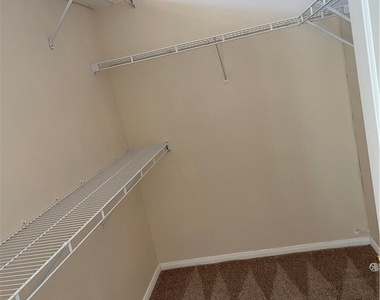 135 Wildhorn Court - Photo Thumbnail 12