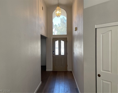 135 Wildhorn Court - Photo Thumbnail 2