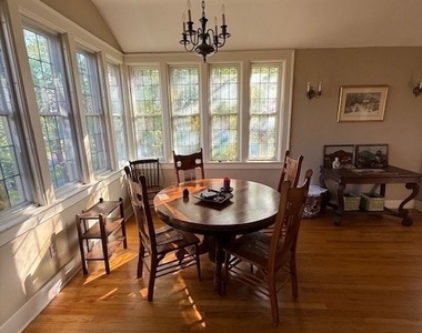 1618 James Street - Photo Thumbnail 9