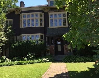 1618 James Street - Photo Thumbnail 1