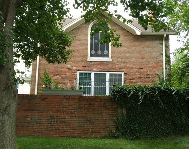 12 Park Street - Photo Thumbnail 1
