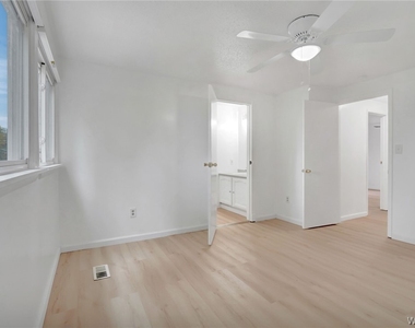 1 Apollo Drive - Photo Thumbnail 20
