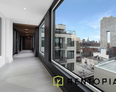 228 Berry Street - Photo Thumbnail 11