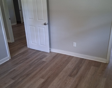 7189 Puckett Street Sw - Photo Thumbnail 6