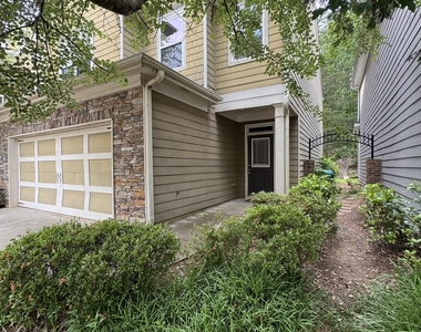 1455 Blackstone Way - Photo Thumbnail 2