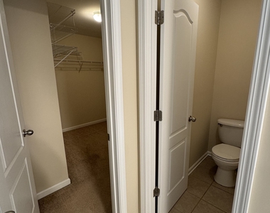 1455 Blackstone Way - Photo Thumbnail 25