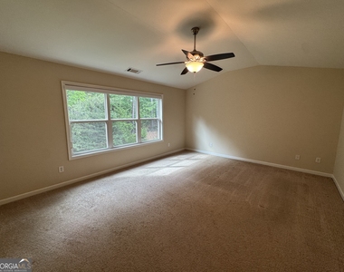 1455 Blackstone Way - Photo Thumbnail 22