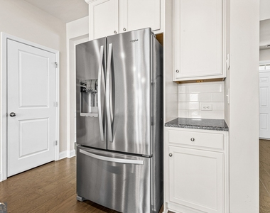 3331 Fall Branch Lane - Photo Thumbnail 8