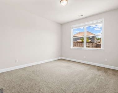 3331 Fall Branch Lane - Photo Thumbnail 12