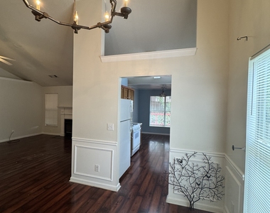 1840 Arborwood Drive - Photo Thumbnail 30