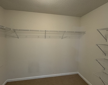 1840 Arborwood Drive - Photo Thumbnail 41