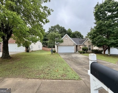 1840 Arborwood Drive - Photo Thumbnail 43