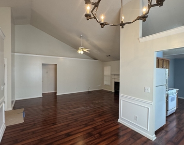 1840 Arborwood Drive - Photo Thumbnail 31