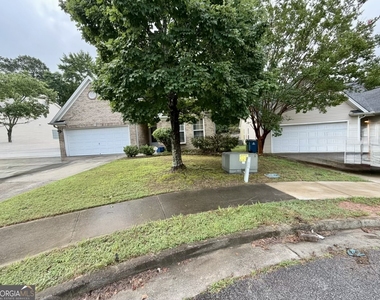 1840 Arborwood Drive - Photo Thumbnail 44