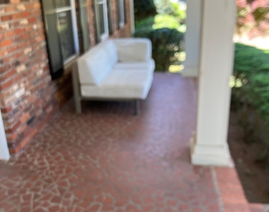 1193 Angelia Drive Sw - Photo Thumbnail 3
