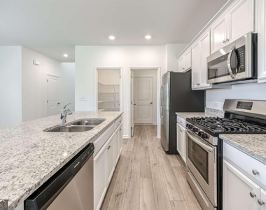 49 Kestrel Drive - Photo Thumbnail 6