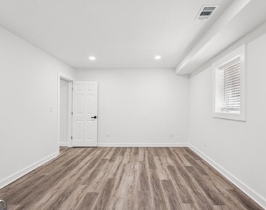 119 Kelso Drive Sw - Photo Thumbnail 35