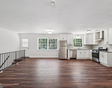 119 Kelso Drive Sw - Photo Thumbnail 11
