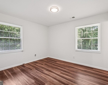 119 Kelso Drive Sw - Photo Thumbnail 24