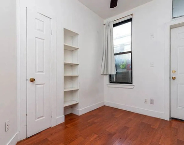 294 Harman Street - Photo Thumbnail 2