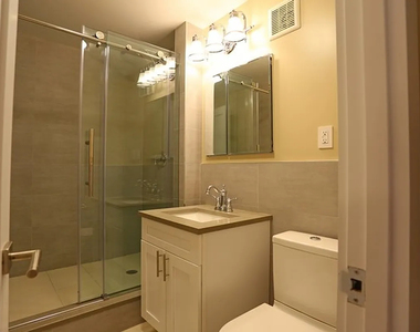 Flex 3 97th Street Columbus Avenue - Photo Thumbnail 4