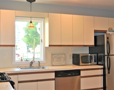 516.5 15th Avenue - Photo Thumbnail 7