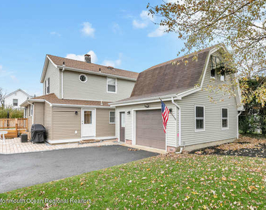 519 Saint Clair Avenue - Photo Thumbnail 21
