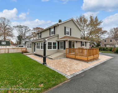 519 Saint Clair Avenue - Photo Thumbnail 25