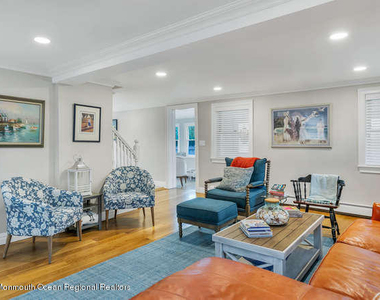 519 Saint Clair Avenue - Photo Thumbnail 6