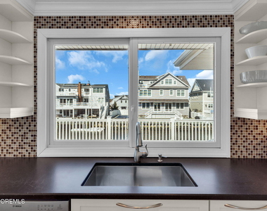 326 Cutter Lane - Photo Thumbnail 11