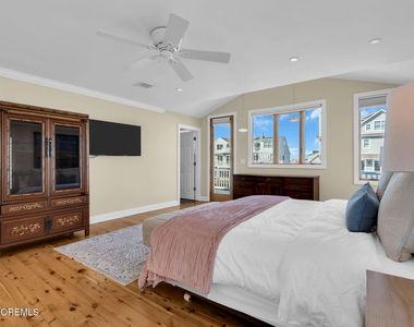 326 Cutter Lane - Photo Thumbnail 17