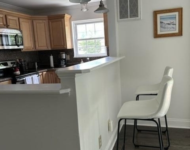 65 Cedar Avenue - Photo Thumbnail 5