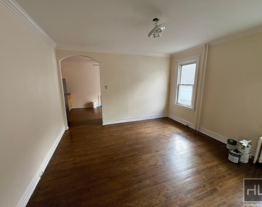 Baisley Avenue - Photo Thumbnail 2