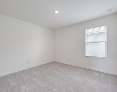 1301 Salton - Photo Thumbnail 7
