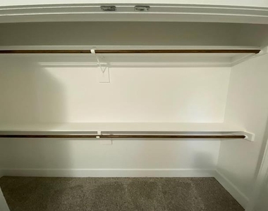 411 S Fannin Avenue - Photo Thumbnail 12