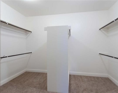 13486 Mercedes Lane - Photo Thumbnail 15