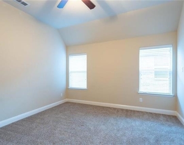 13486 Mercedes Lane - Photo Thumbnail 25