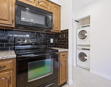 5100 Verde Valley Lane - Photo Thumbnail 14