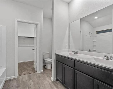 6212 Blacksmith Avenue - Photo Thumbnail 7