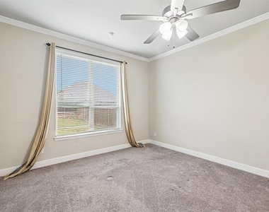 2114 Laurel Street - Photo Thumbnail 18