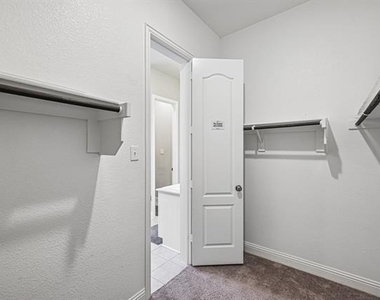 2114 Laurel Street - Photo Thumbnail 23