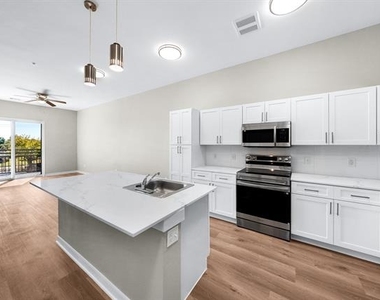 3522 Main Street - Photo Thumbnail 5