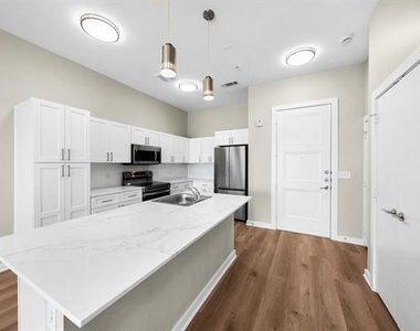 3522 Main Street - Photo Thumbnail 3