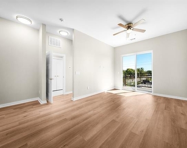3522 Main Street - Photo Thumbnail 8