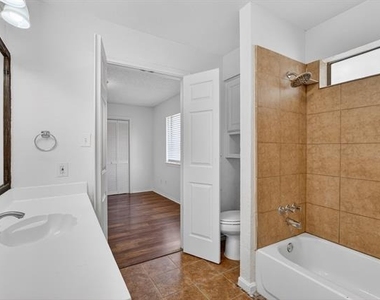 2403 Ridgevalley Drive - Photo Thumbnail 18