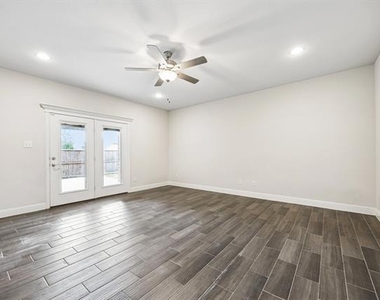 344 Cyprus Grove Drive - Photo Thumbnail 6